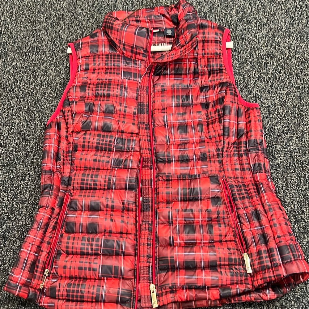 Tommy Hilfiger packable, light weight, red, and black plaid